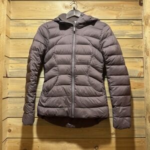 Lululemon Pack It Down Puffer Jacket Size 4 with Pouch